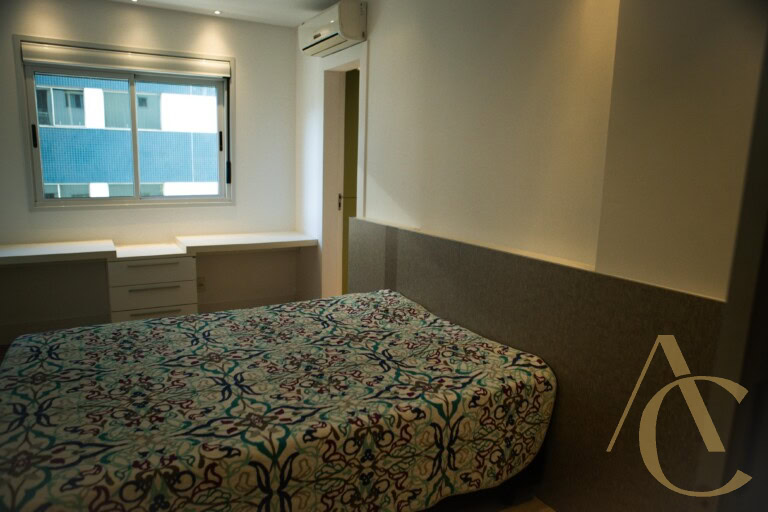 Apartamento/duplex à venda –  2 suítes – Centro – Florianópolis/SC.