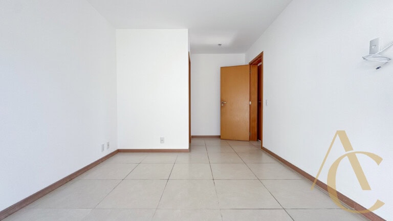 Apartamento para alugar – 03 suítes – Abraão – Florianópolis/SC.