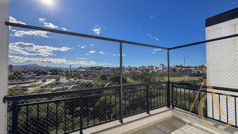 Apartamento/Cobertura para alugar – 03 suítes – 02 vagas de garagem – Abraão – Florianópolis/SC.