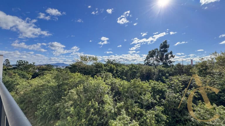 Apartamento para alugar – 03 suítes – Abraão – Florianópolis/SC.