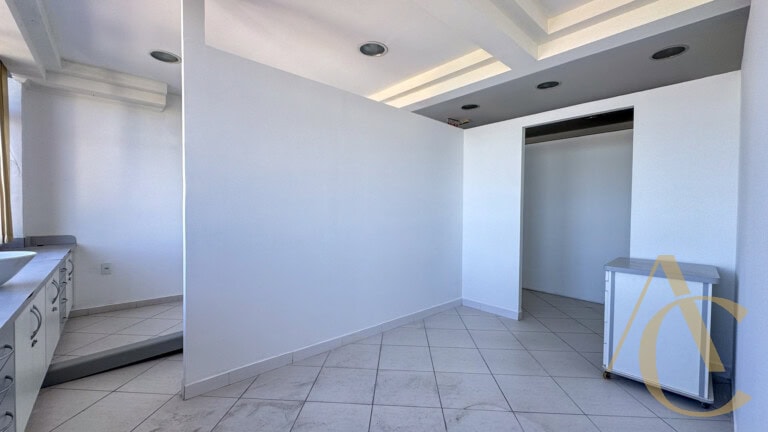 Sala para locação – 91,13m² – Centro, Florianópolis/SC.