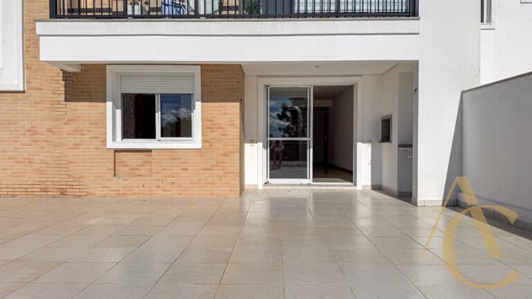 Apartamento para alugar – 03 suítes – Abraão – Florianópolis/SC.