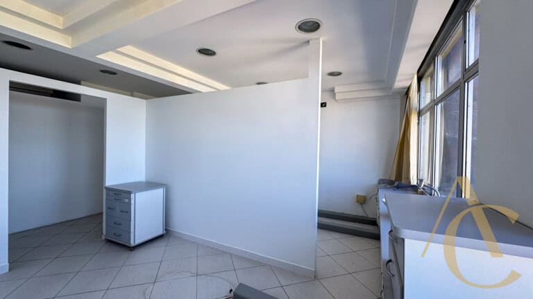 Sala para locação – 91,13m² – Centro, Florianópolis/SC.