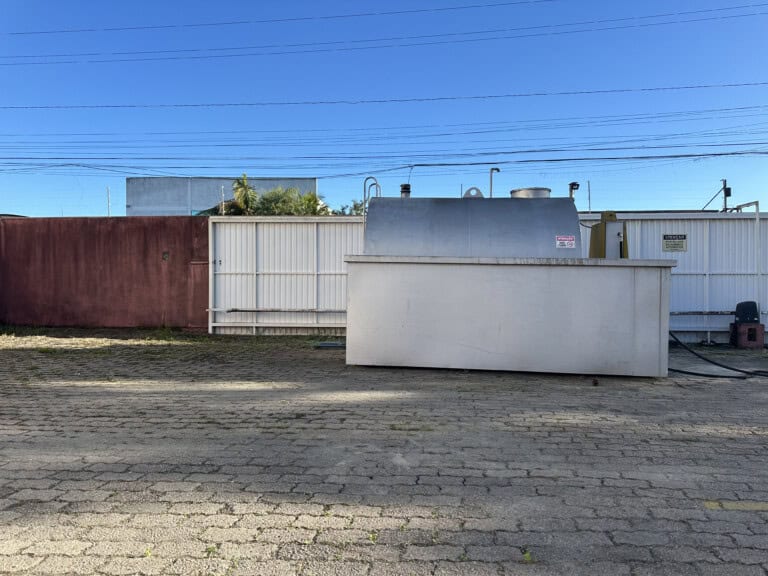 Galpão para alugar – 4.445 m² – Distrito Industrial – São José/SC.