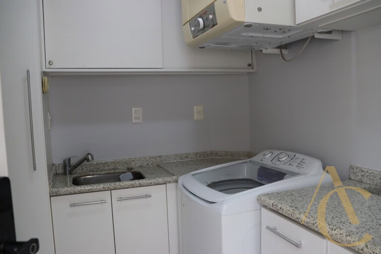 Casa à venda – 4 quartos sendo 3 suítes – Saco Grande, Florianópolis/SC.