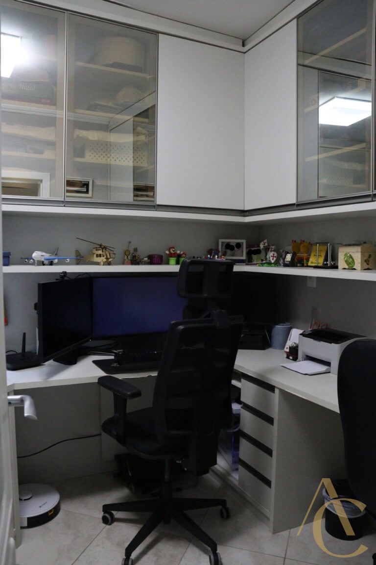 Casa à venda – 4 quartos sendo 3 suítes – Saco Grande, Florianópolis/SC.