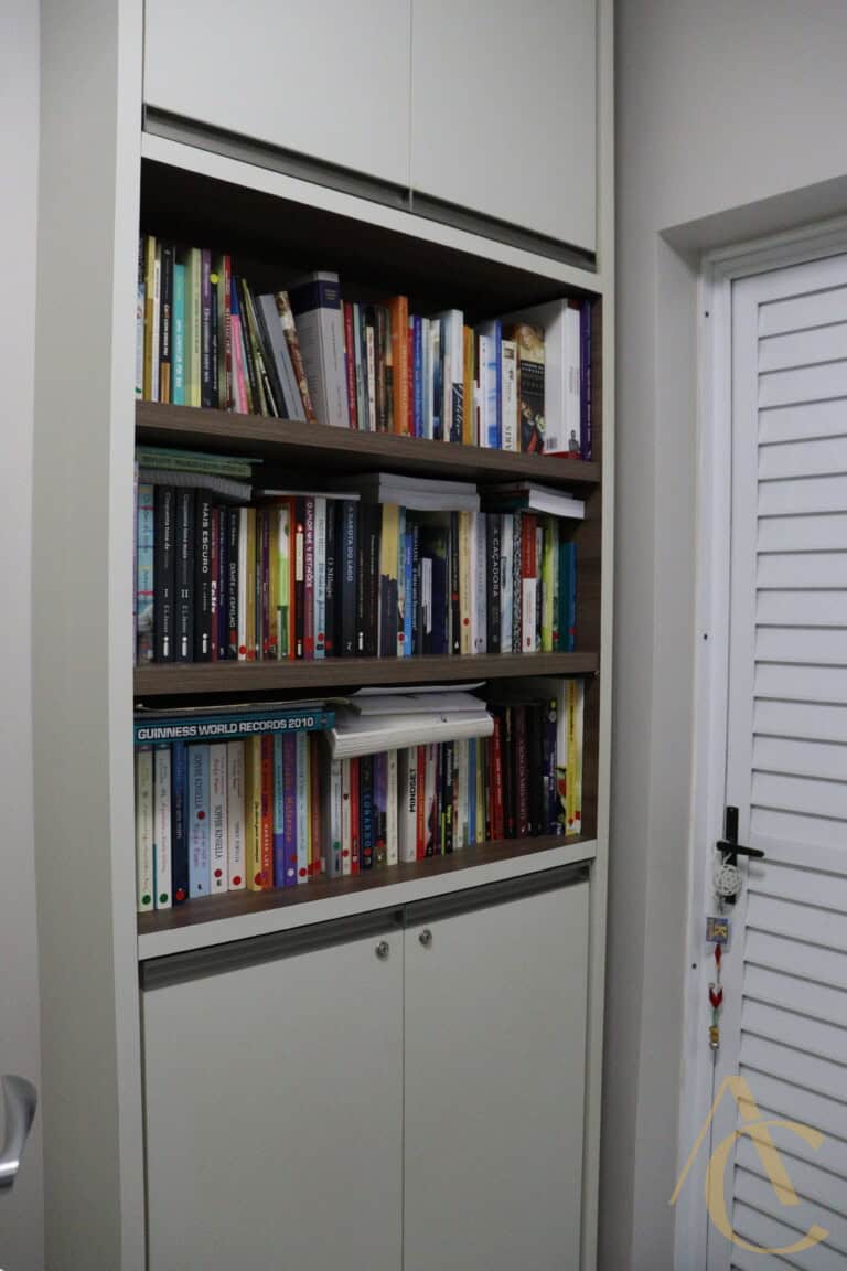 Casa à venda – 4 quartos sendo 3 suítes – Saco Grande, Florianópolis/SC.