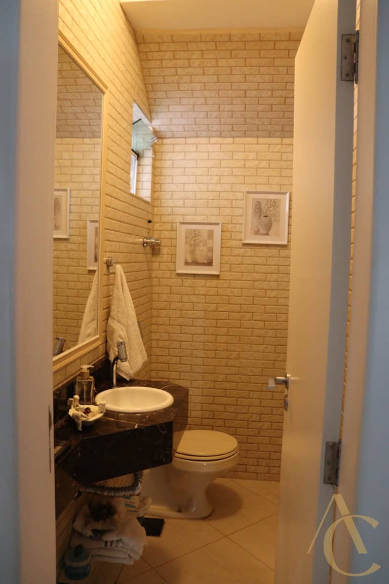 Casa à venda – 4 quartos sendo 3 suítes – Saco Grande, Florianópolis/SC.