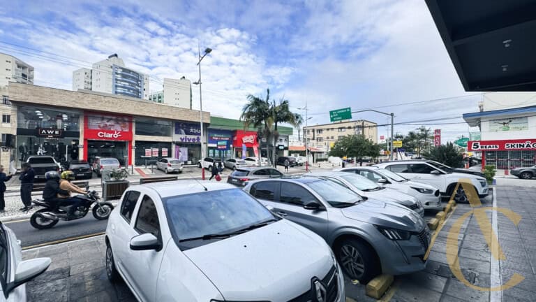 Loja para alugar  – 145,00m² – Kobrasol, São José/SC.