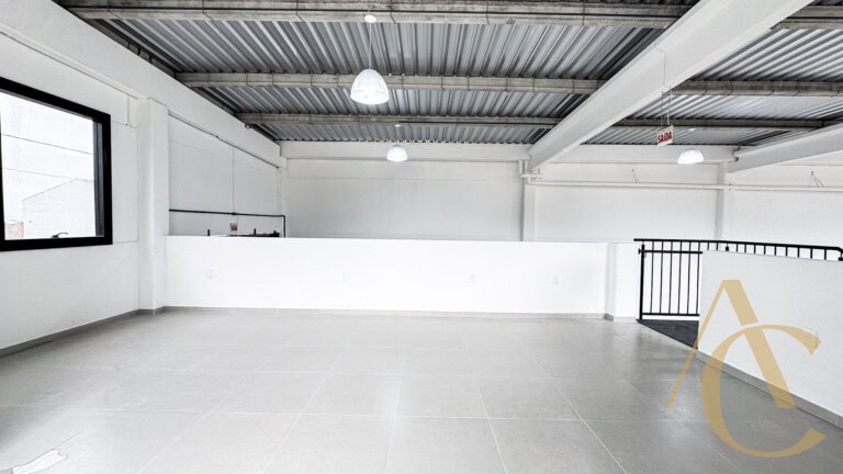 Galpão para alugar – 283,00m² – Sertão do Maruim, São José/SC