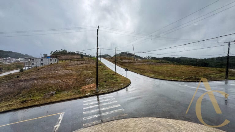 Galpão para alugar – 283,00m² – Sertão do Maruim, São José/SC