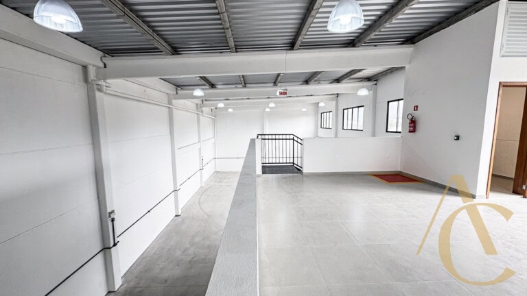 Galpão para alugar – 283,00m² – Sertão do Maruim, São José/SC