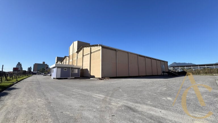 Galpão para alugar – 1.919,18m² – Passa Vinte – Palhoça/SC.