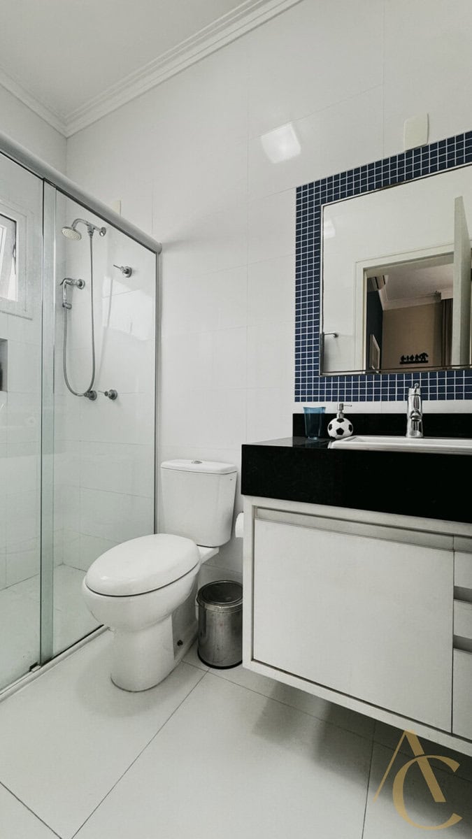 Casa residencial para venda – 4 quartos, sendo 3 suítes – Rio Tavares, Florianópolis/SC.