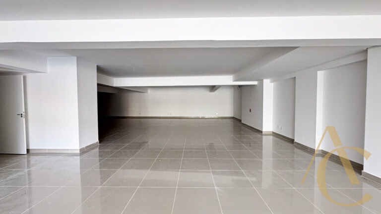 Loja para alugar – 370,00m² – Saco dos Limões, Florianópolis/SC.