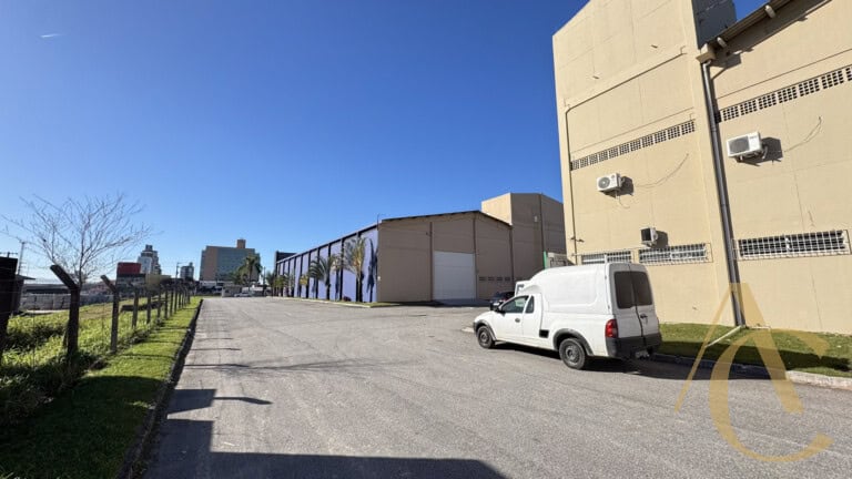 Galpão para alugar – 1.919,18m² – Passa Vinte – Palhoça/SC.