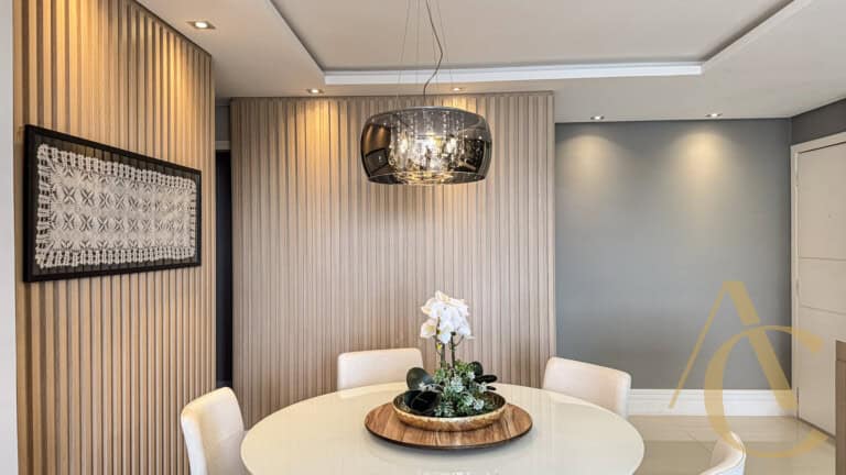 Apartamento para alugar – 3 quartos sendo 1 suíte – Agronômica, Florianópolis/SC.