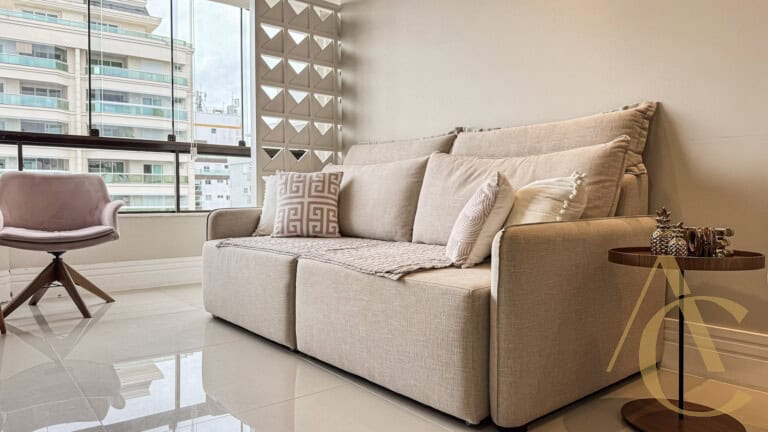 Apartamento para alugar – 3 quartos sendo 1 suíte – Agronômica, Florianópolis/SC.