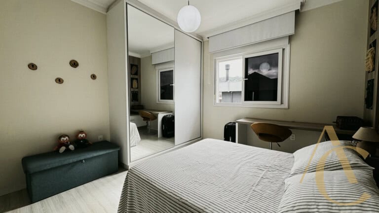 Casa residencial para venda – 4 quartos, sendo 3 suítes – Rio Tavares, Florianópolis/SC.