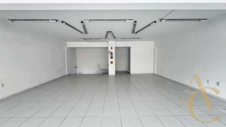 Loja para alugar  – 145,00m² – Kobrasol, São José/SC.