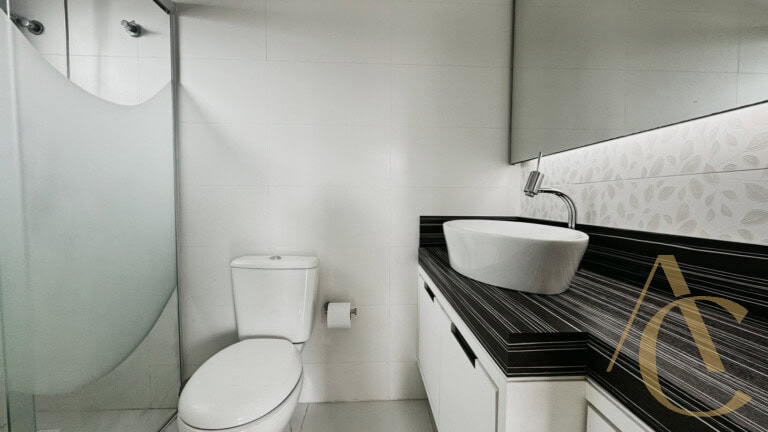 Casa residencial para venda – 4 quartos, sendo 3 suítes – Rio Tavares, Florianópolis/SC.