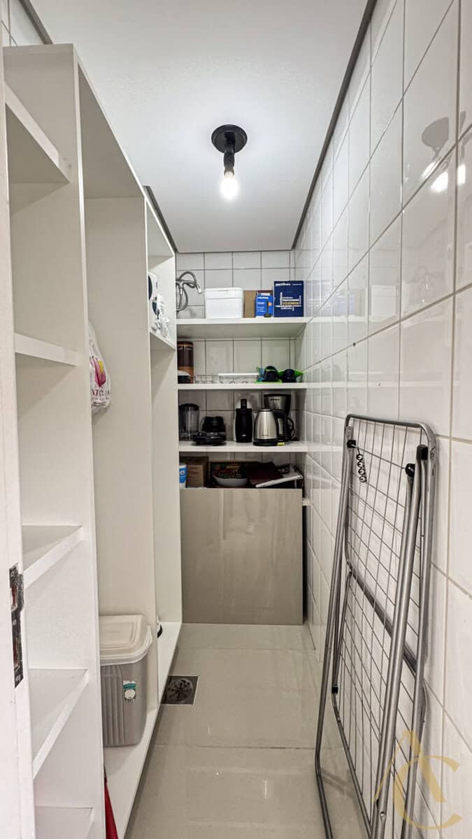 Apartamento para alugar – 3 quartos sendo 1 suíte – Agronômica, Florianópolis/SC.