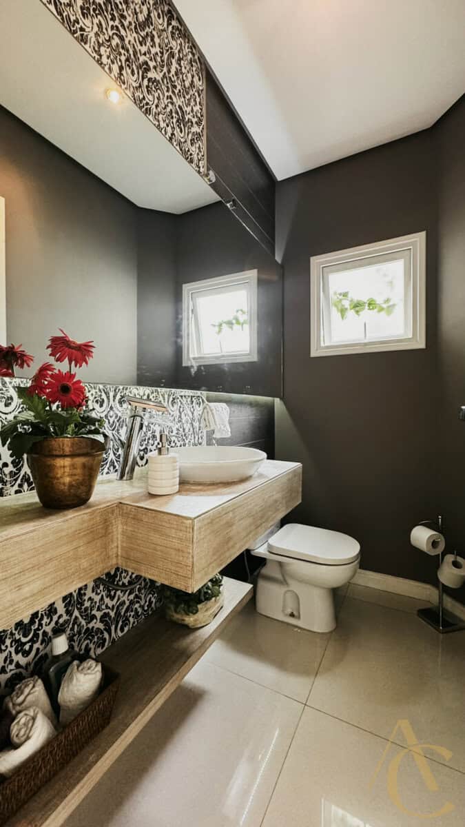 Casa residencial para venda – 4 quartos, sendo 3 suítes – Rio Tavares, Florianópolis/SC.