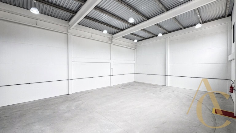 Galpão para alugar – 283,00m² – Sertão do Maruim, São José/SC