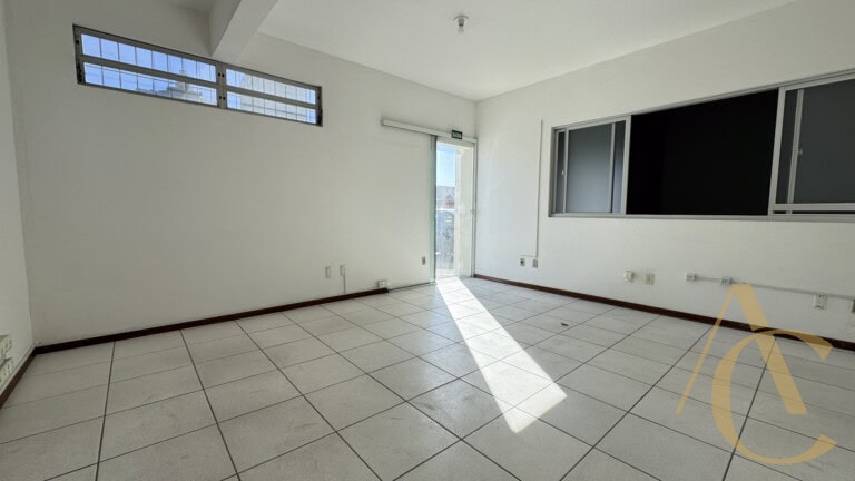 Galpão para alugar – 1.919,18m² – Passa Vinte – Palhoça/SC.