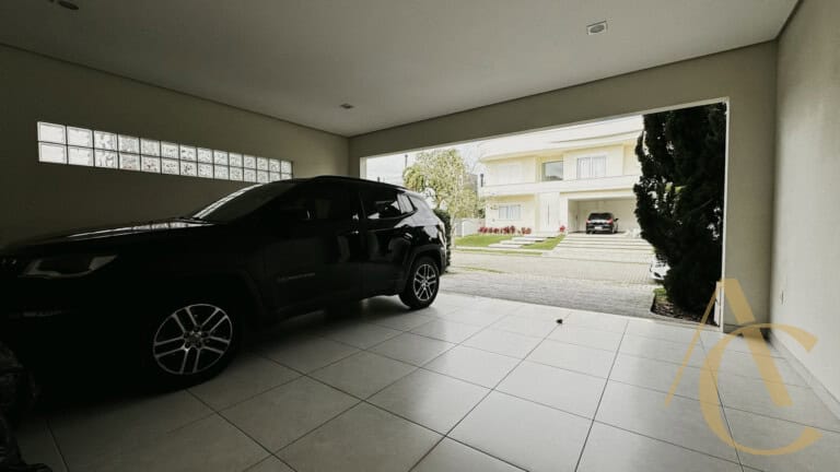 Casa residencial para venda – 4 quartos, sendo 3 suítes – Rio Tavares, Florianópolis/SC.