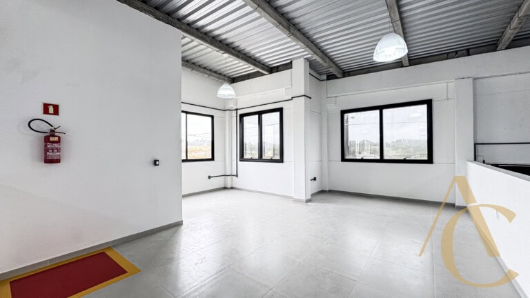 Galpão para alugar – 283,00m² – Sertão do Maruim, São José/SC