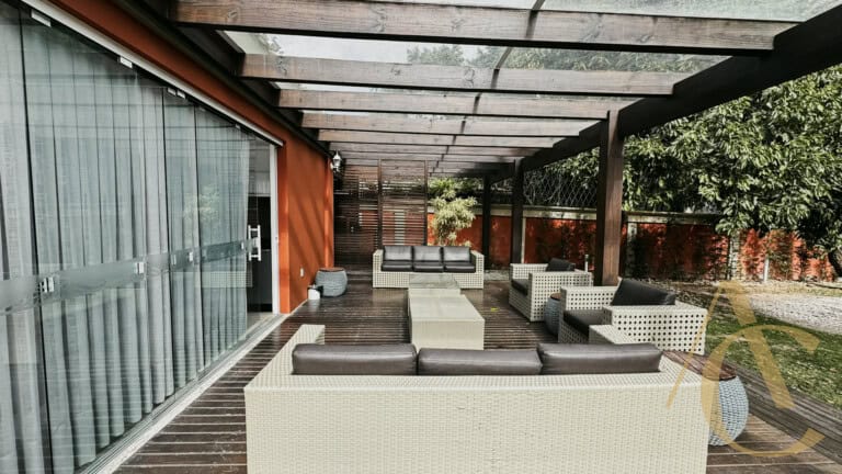 Casa residencial para venda – 4 quartos, sendo 3 suítes – Rio Tavares, Florianópolis/SC.