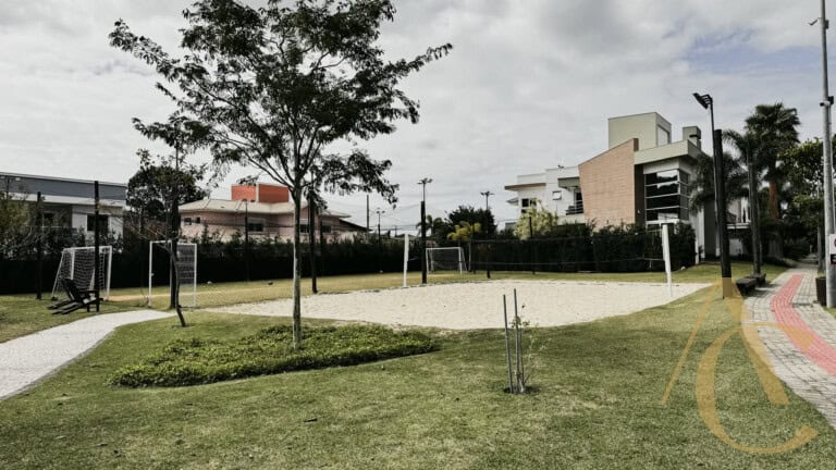 Casa residencial para venda – 4 quartos, sendo 3 suítes – Rio Tavares, Florianópolis/SC.