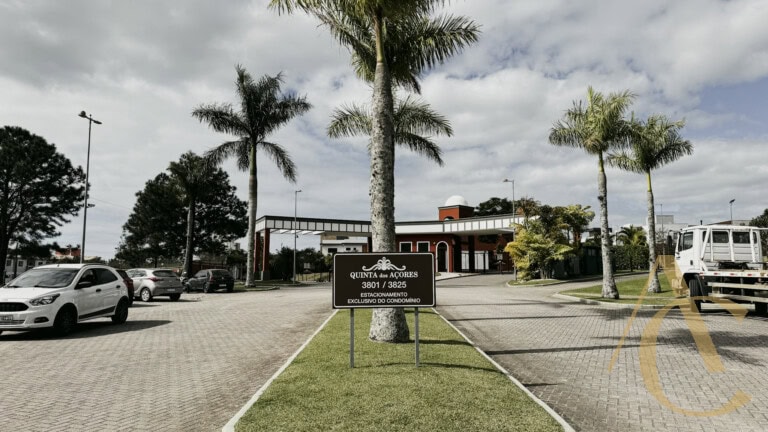 Casa residencial para venda – 4 quartos, sendo 3 suítes – Rio Tavares, Florianópolis/SC.