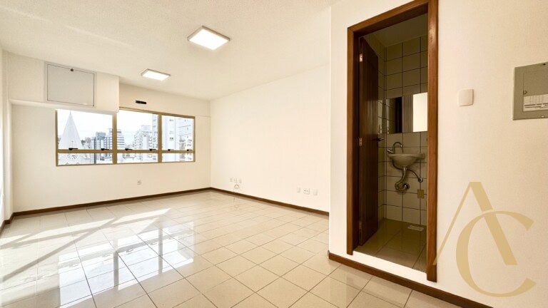 Sala à venda, 26,20m² – Centro – Florianópolis/SC.