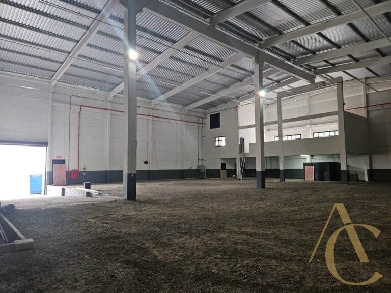 Galpão para alugar – 1.600m² – Aririú, Palhoça/SC.
