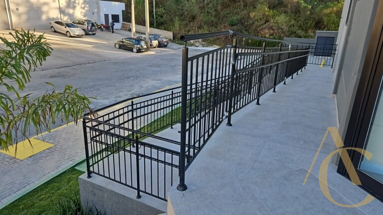 Galpão para alugar – 1.600m² – Aririú, Palhoça/SC.