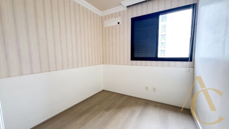 Apartamento à venda – 03 quartos sendo 01 suíte – Centro, Florianópolis/SC.