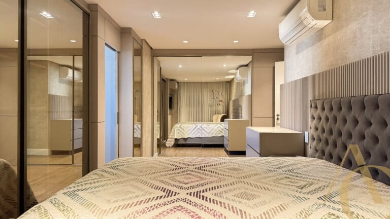 Apartamento/cobertura à venda – 03 suítes – Centro, Florianópolis/SC.