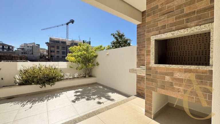 Apartamento à venda – 2 quartos sendo 1 suíte – Coqueiros, Florianópolis/SC.