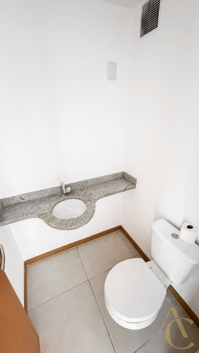 Apartamento para alugar – 2 suítes – Abraão – Florianópolis/SC.