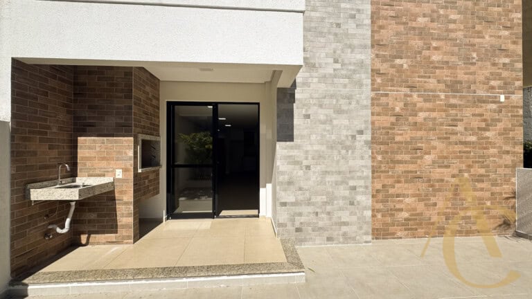 Apartamento à venda – 2 quartos sendo 1 suíte – Coqueiros, Florianópolis/SC.