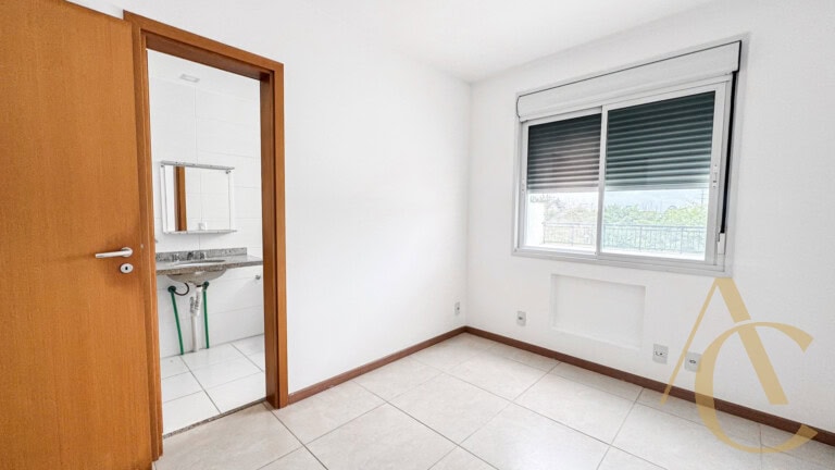 Apartamento para alugar – 2 suítes – Abraão – Florianópolis/SC.