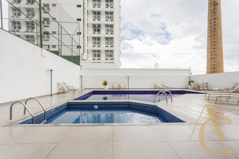 Apartamento à venda – 03 quartos sendo 01 suíte – Centro, Florianópolis/SC.