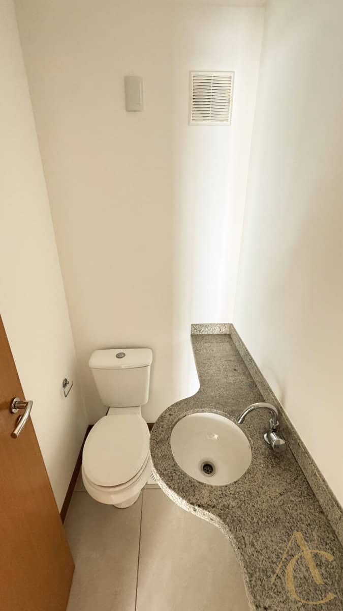 Apartamento para alugar – 96,37m² – 1 suíte e 2 demi suites – Abraão – Florianópolis/SC.