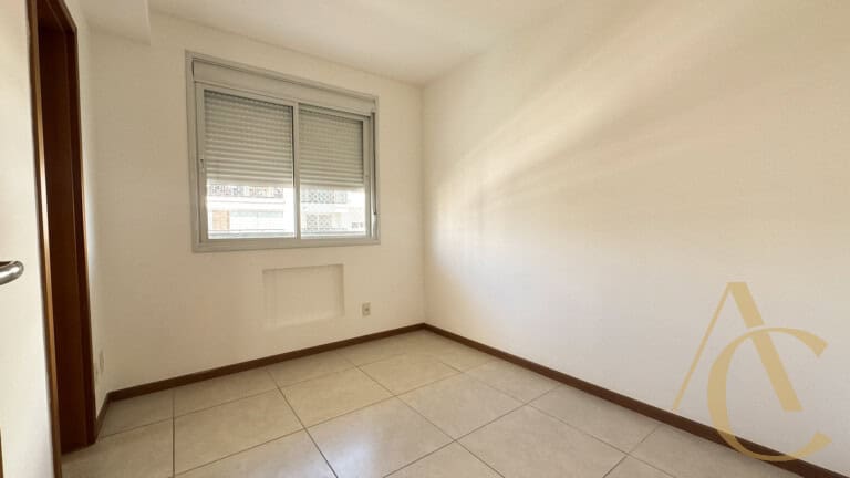 Apartamento para alugar – 96,37m² – 1 suíte e 2 demi suites – Abraão – Florianópolis/SC.