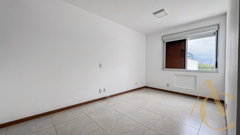 Apartamento para alugar – 2 suítes – Abraão – Florianópolis/SC.