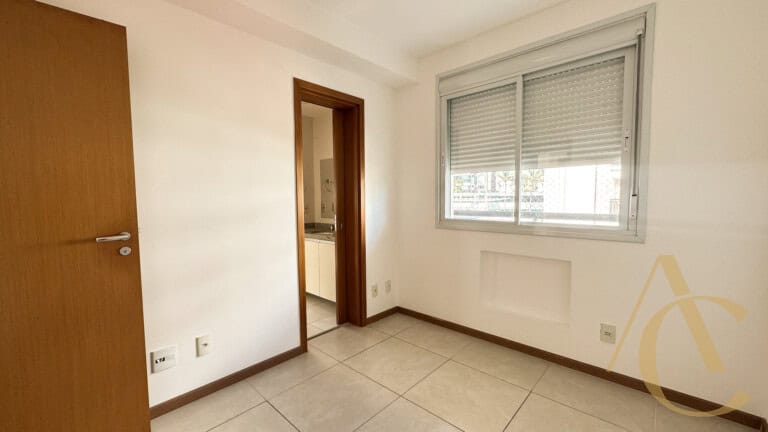 Apartamento para alugar – 96,37m² – 1 suíte e 2 demi suites – Abraão – Florianópolis/SC.
