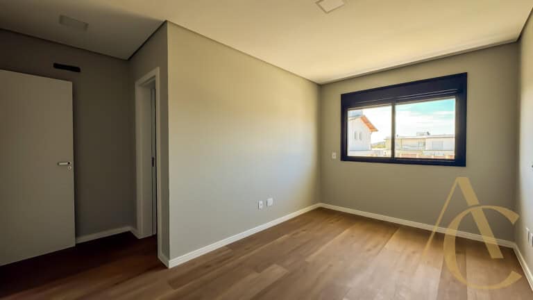 Casa à venda – 3 Suítes – Campeche – Florianópolis/SC.