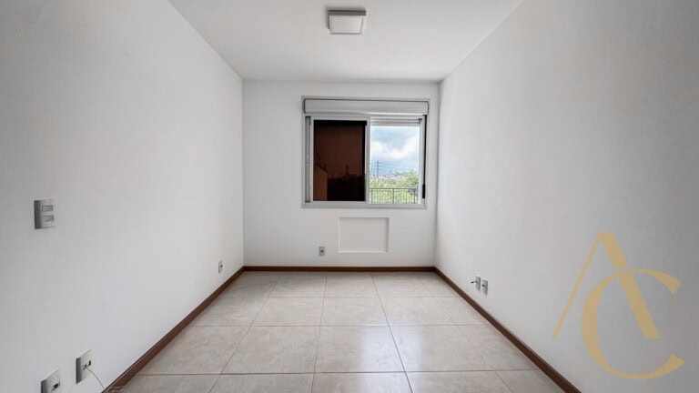 Apartamento para alugar – 2 suítes – Abraão – Florianópolis/SC.